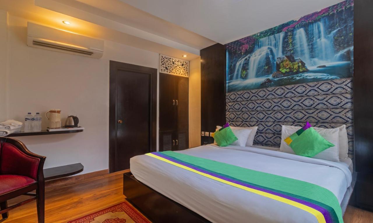 Treebo The Royal Taj, Near Taj Mahal Hotel Agra  Exterior photo